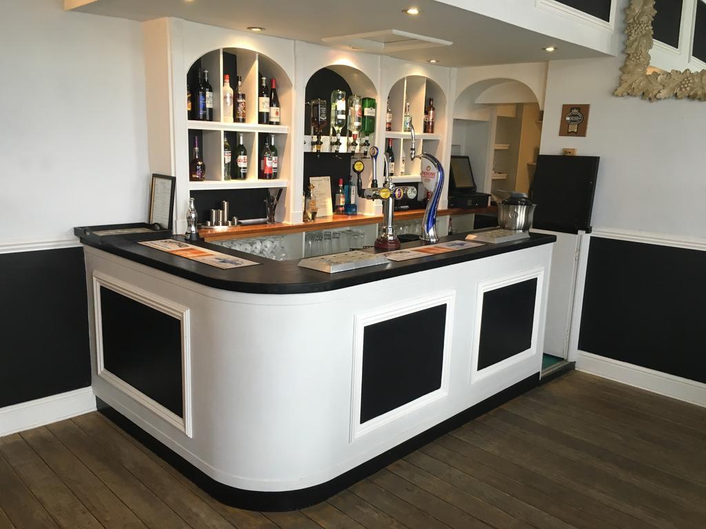 The York Hotel Wolverhampton Esterno foto
