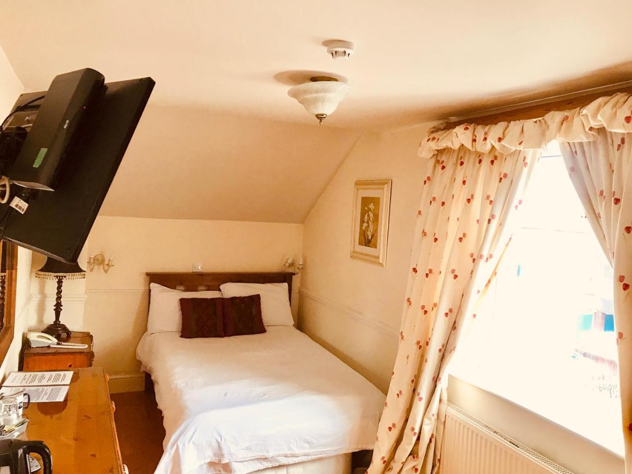 The York Hotel Wolverhampton Esterno foto