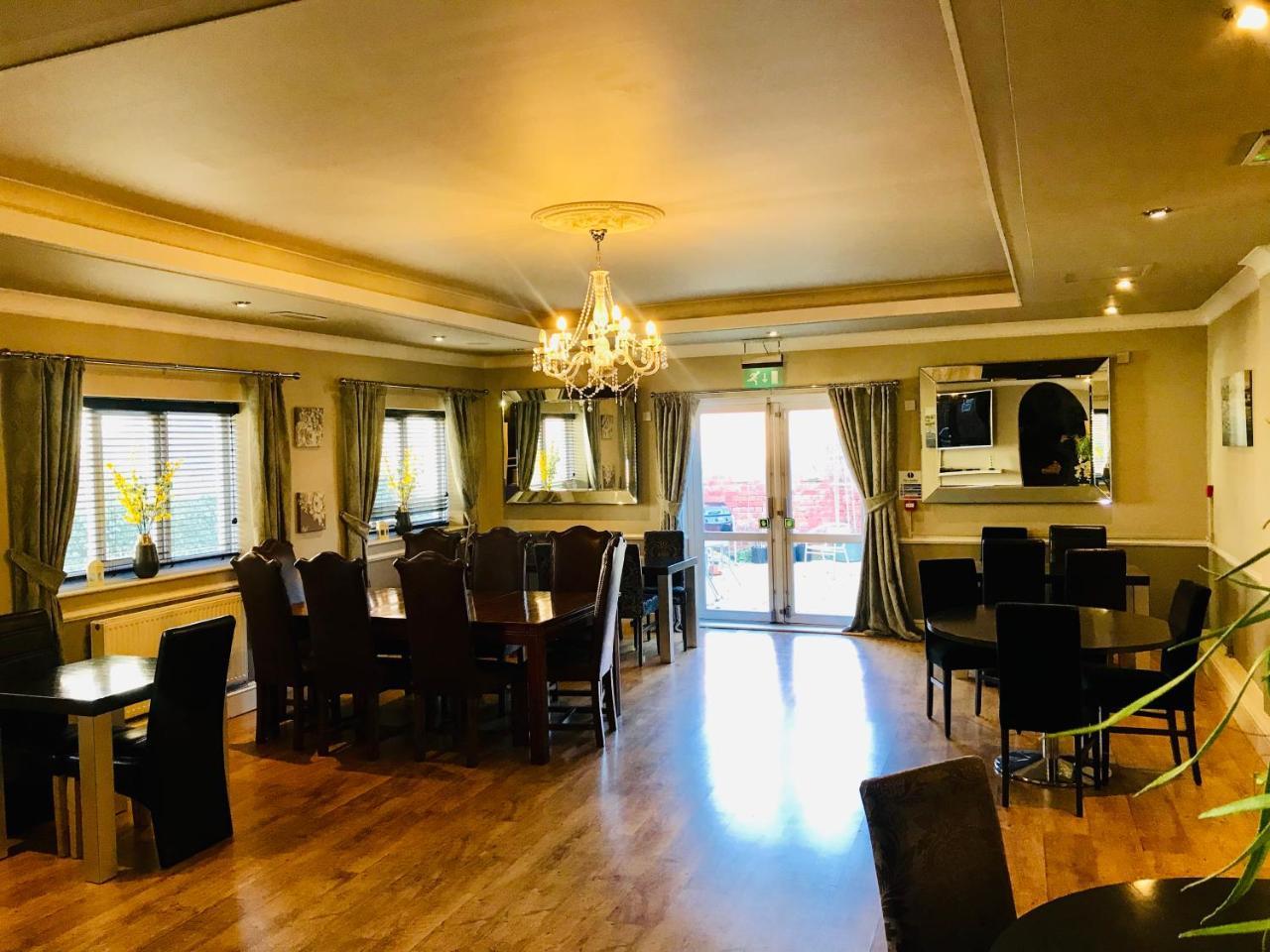 The York Hotel Wolverhampton Esterno foto
