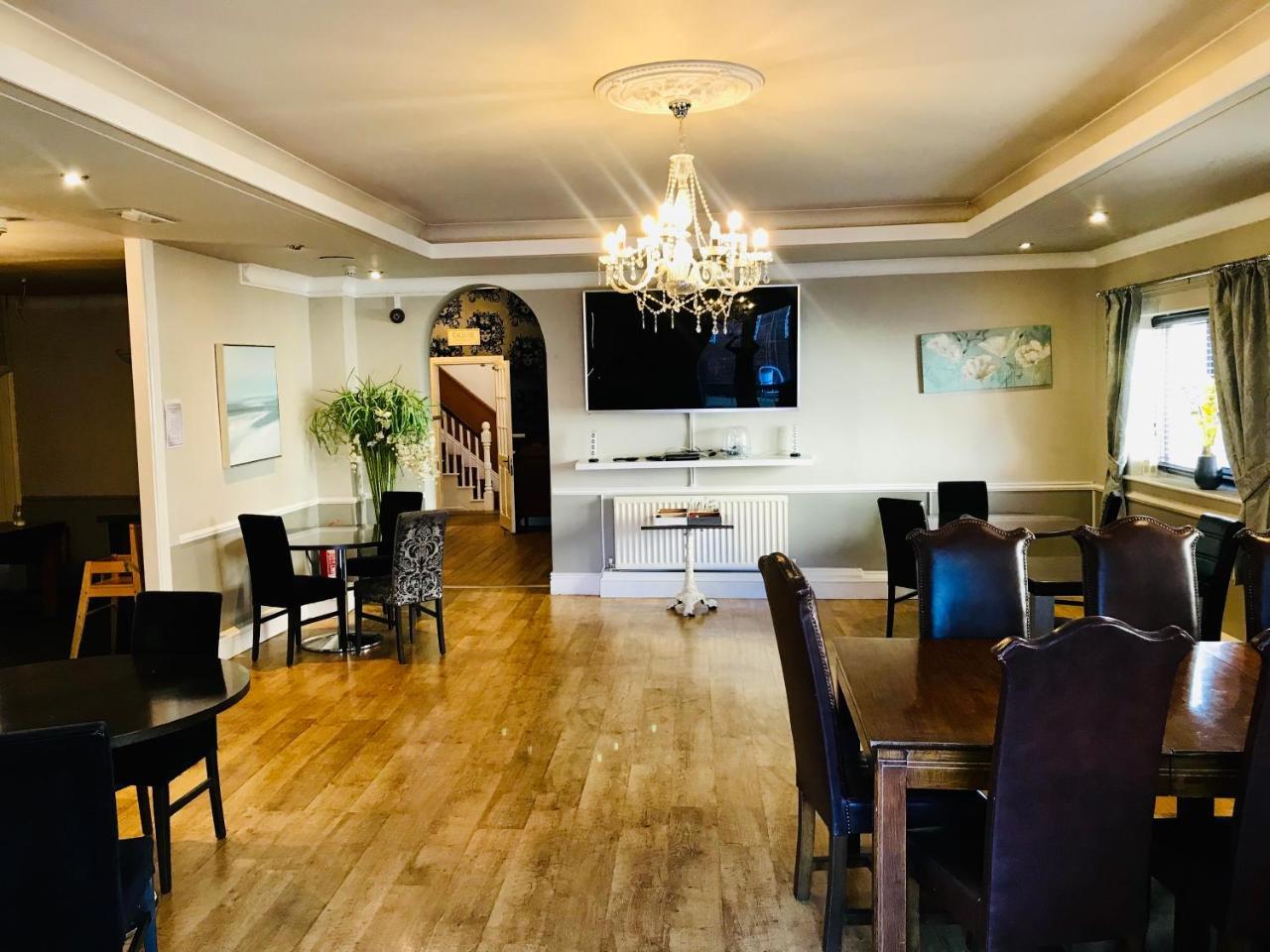 The York Hotel Wolverhampton Esterno foto