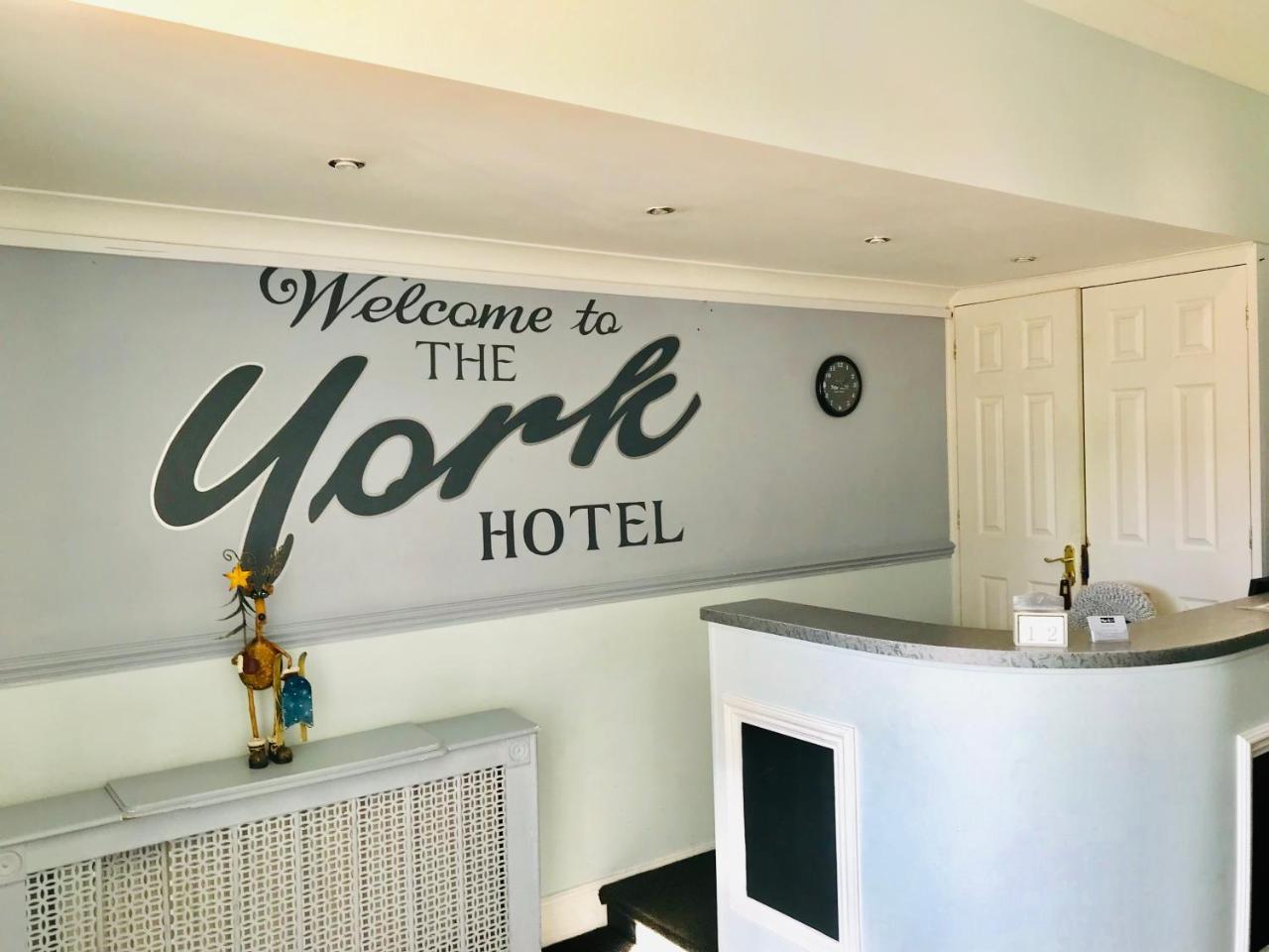 The York Hotel Wolverhampton Esterno foto
